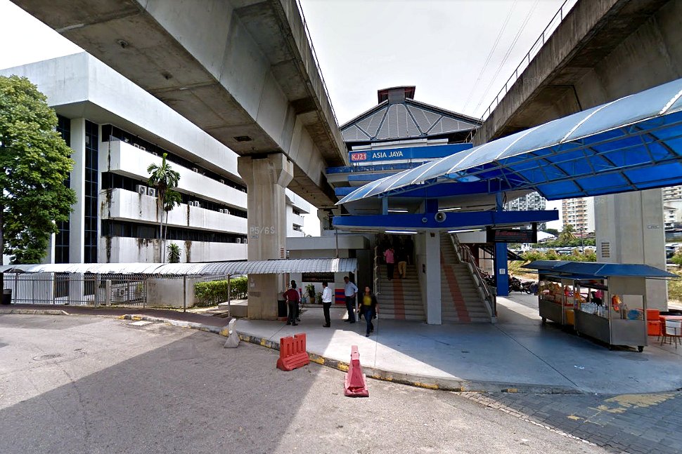 Asia Jaya LRT station, station serving the neighborhoods of Section 14