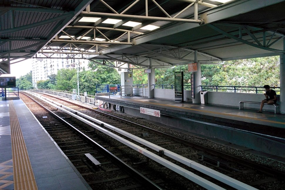 Maluri LRT Station near Maluri MRT station & Sunway Velocity mall ...